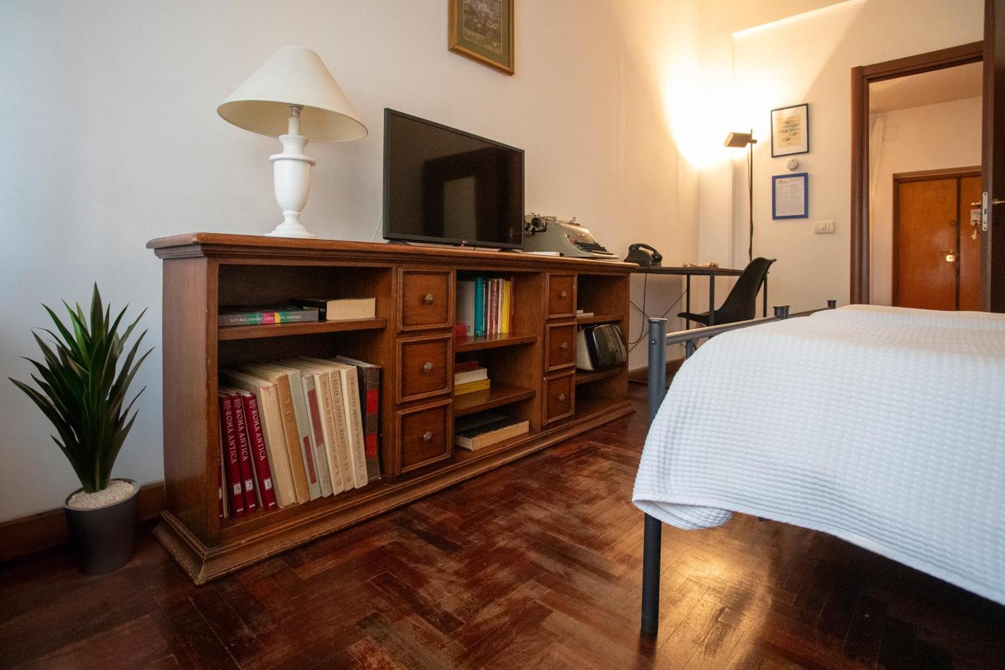 2 Passi Da Bed & Breakfast Roma