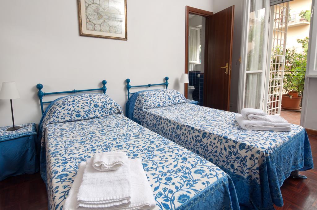 Bed & Breakfast 2 Passi Da 2*