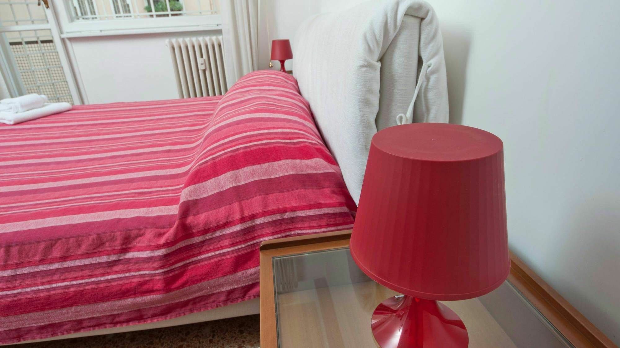 Bed & Breakfast 2 Passi Da Roma