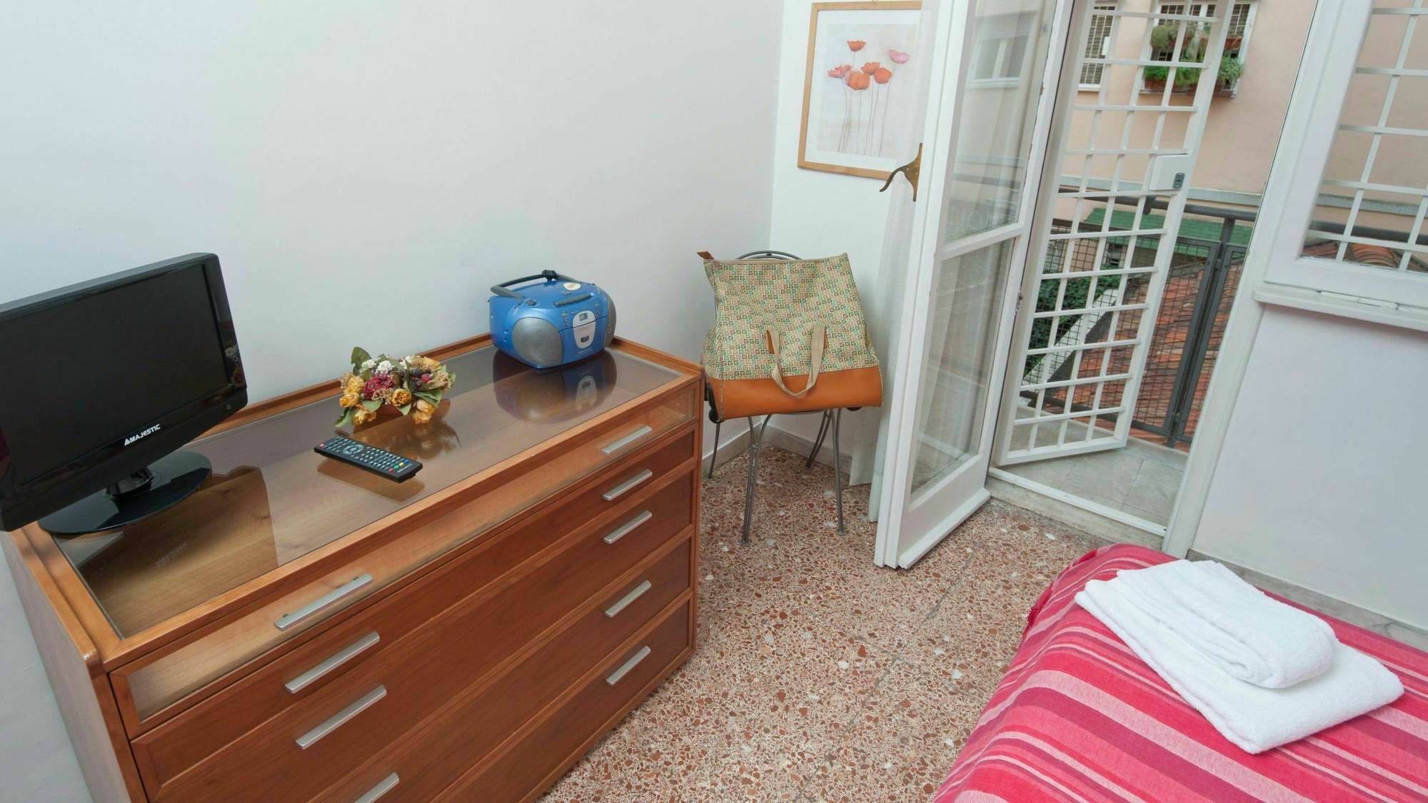 Bed & Breakfast 2 Passi Da 2*