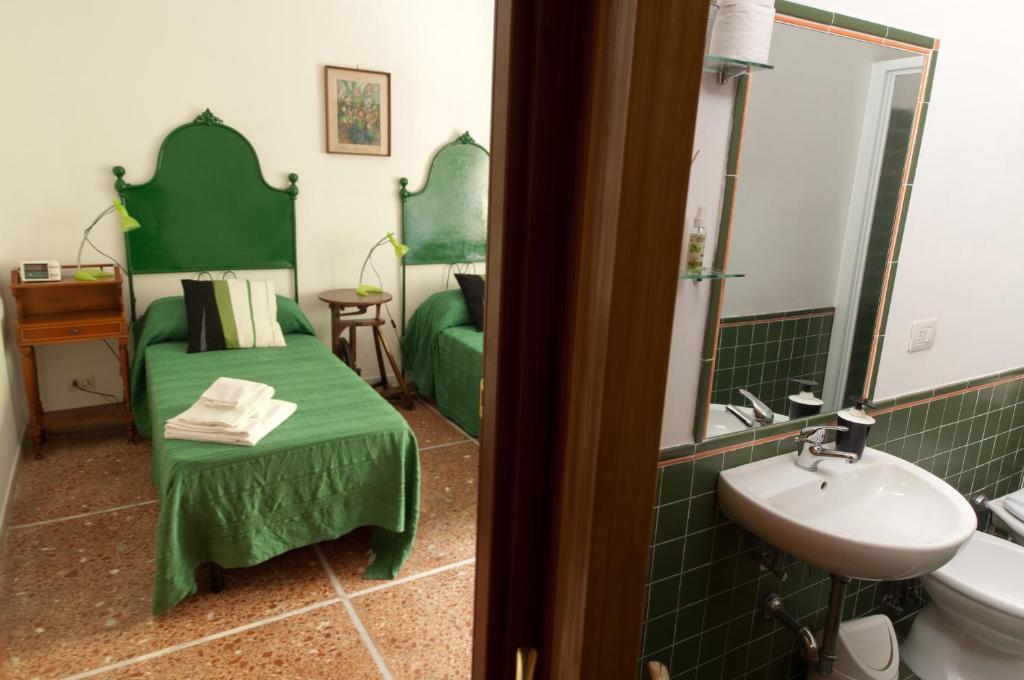Bed & Breakfast 2 Passi Da 2*